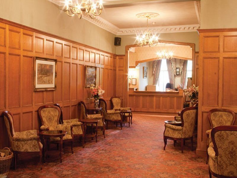 Duke Of Gordon Hotel Kingussie Exterior foto